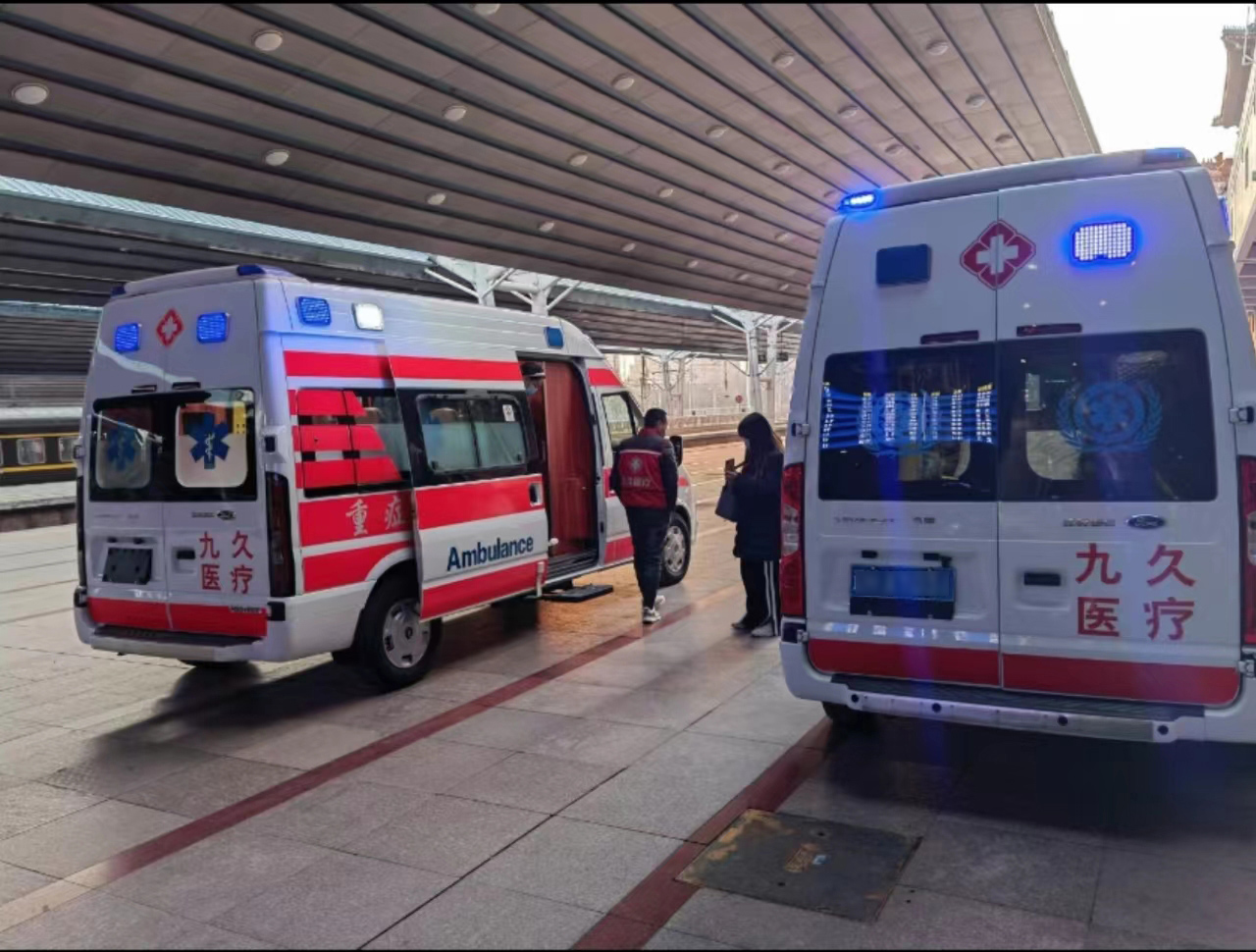 隆化县救护车长途转运